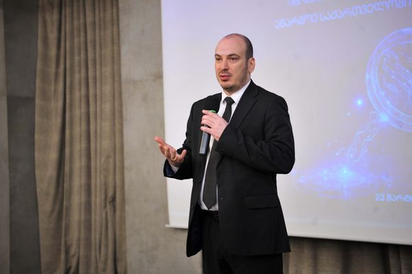 ავთანდილ კასრაძე: R&D ეკოსისტემის გაძლიერება საქართველოსთვის მხოლოდ ეკონომიკური ზრდის ინსტრუმენტი არ არის — ეს არის ქვეყნის სტრატეგიული გზა ცოდნაზე დაფუძნებული, მაღალტექნოლოგიური ეკონომიკისკენ. 